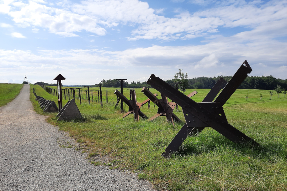 Iron Curtain Trail, van Gmünd naar Bratislava (420 km) – Fiets en