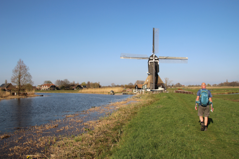 Paul van Bodengraven neemt je aan de hand van veel foto’s mee langs de Oude Hollandse Waterlinie.