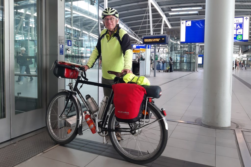 Eens moet de eerste keer zijn, maar weet je wel of het leuk wordt en wat je daarvoor minimaal nodig hebt? Willem geeft je tips.