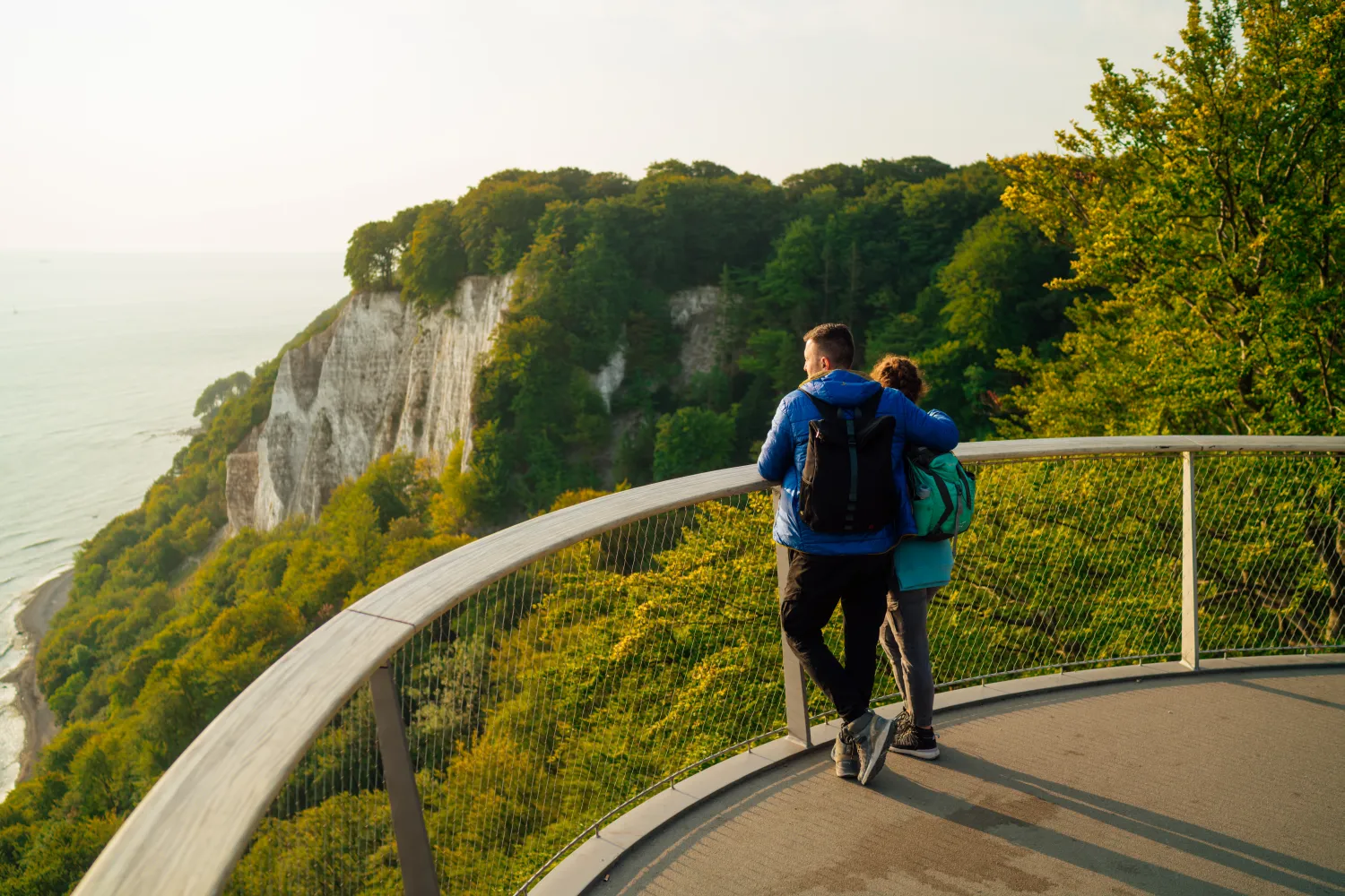 Uitzicht vanaf de krijtrotsen op Rügen